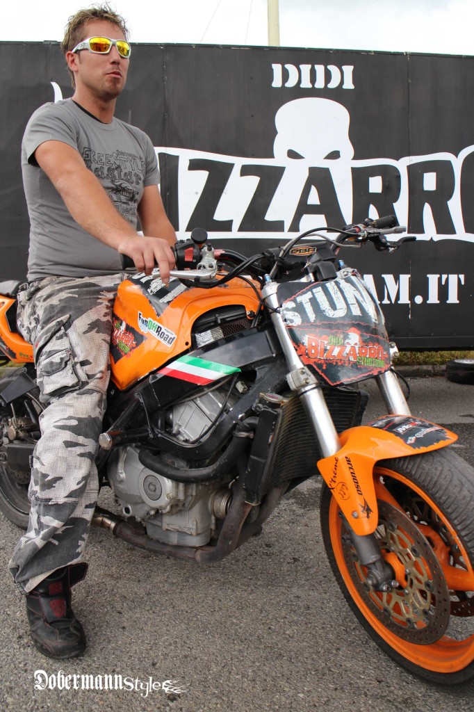 bizzarro_5_stunt-riding